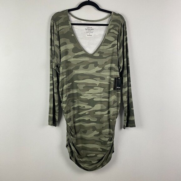 Torrid Maternity Ruched Side Tunic Tee Size 2X Camo V Neck Long Sleeve - Picture 1 of 10